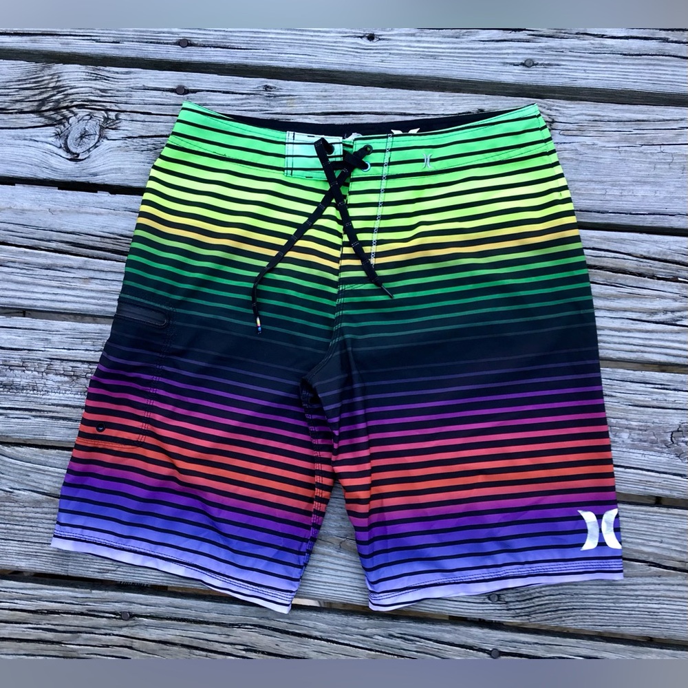 Mens HURLEY Multicolor Striped Board Shorts Swim Beach Shorts Size 32 Phantom